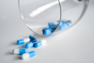 antibiotic-capsules.png