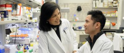 Dr. Huda Zoghbi in the lab