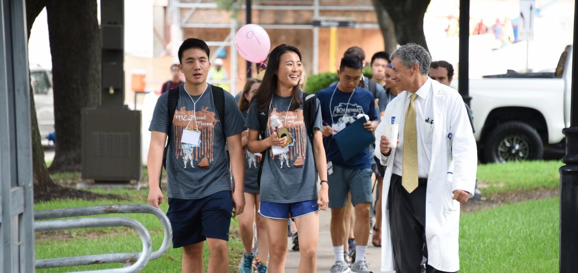 Dr. Todd Rosengart greeting incoming students