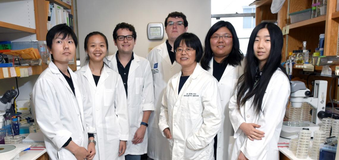 Zheng Zhou Lab Members