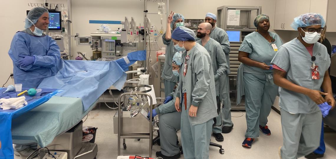 surgery room with doctors