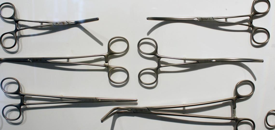 DeBakey clamps