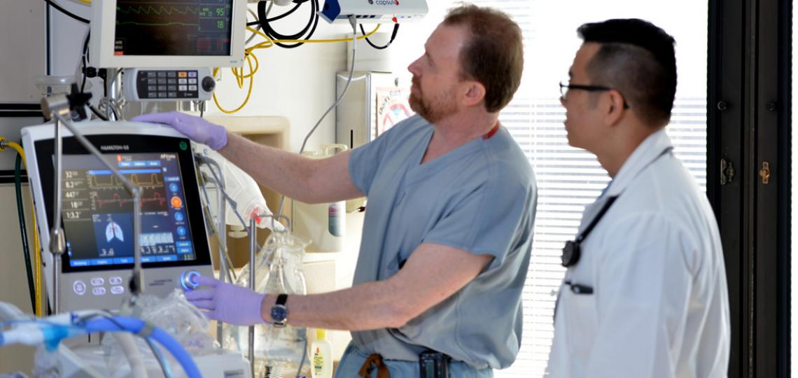 Our pulmonary and critical care experts offer consultation, diagnostic and therapeutic services for a range of respiratory conditions.