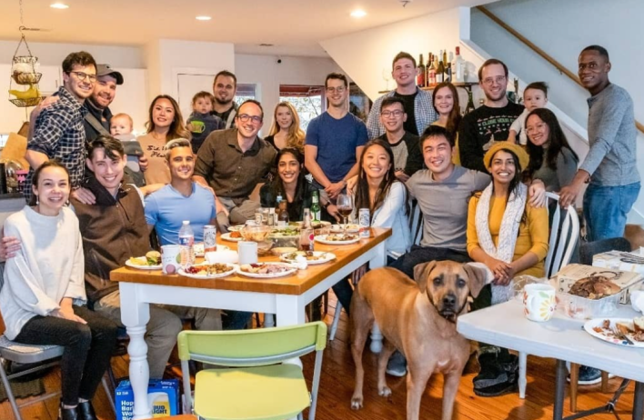 Anesthesia residents feast at Thanksgiving!