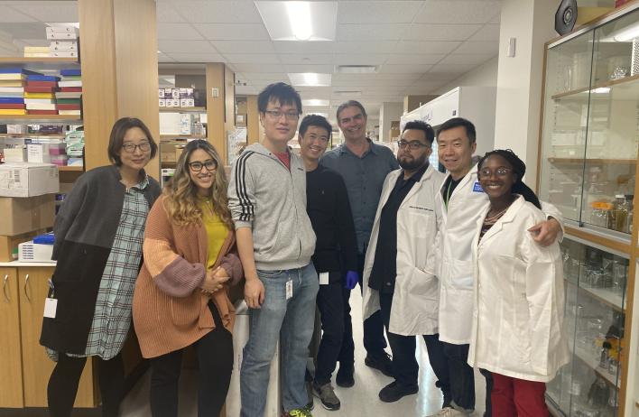 Mills Lab Members November 2021