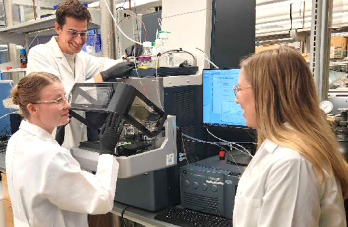 Group members use DESI MS imaging source in our new Xevo Q-TOF mass spectrometer