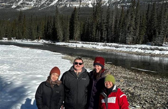 Lab members enjoying Banff, Canada