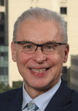 Dr. Jakub Tolar 