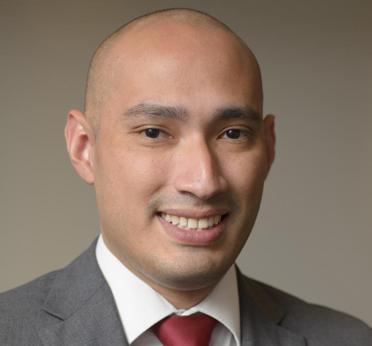 Dr. Rodrigo Zea Vera