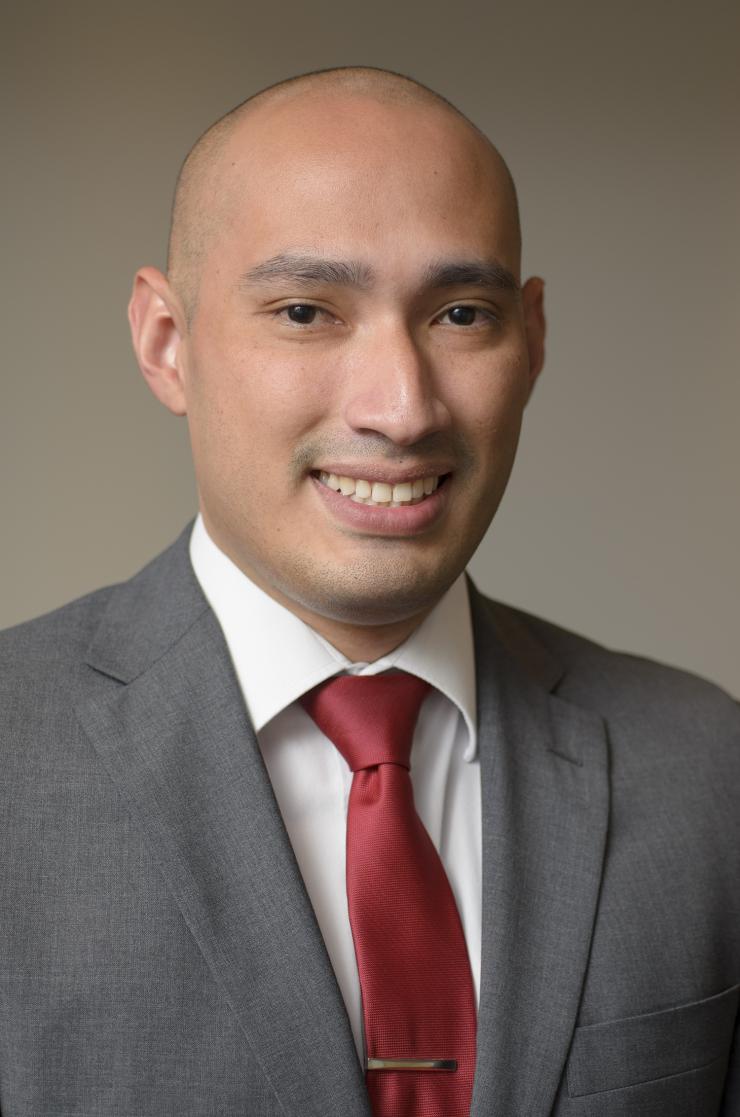 Dr. Rodrigo Zea Vera