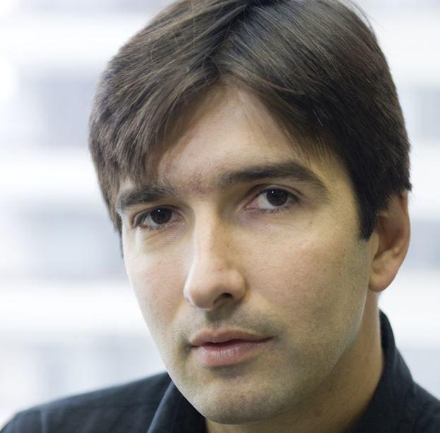 Dr. Mauro Costa-Mattioli, professor and Cullen Foundation Endowed Chair of Neuroscience and director of the Memory and Brain Research Center