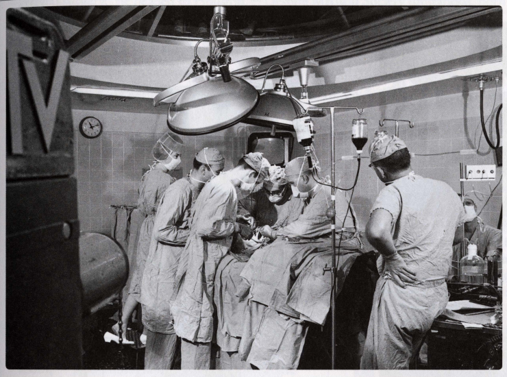 DeBakey pioneered the field of telemedicine with the first demonstration of open-heart surgery to be transmitted overseas by satellite.