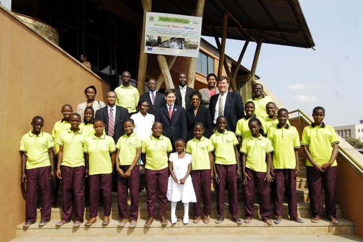 Dr. Tom Frieden, director of the U.S. Centers for Disease Control and Prevention, made an official visit July 15 to tour the Baylor College of Medicine-Bristol-Myers Squibb Children's Clinical Center of Excellence at Mulago Hospital in Kampala, Uganda.
