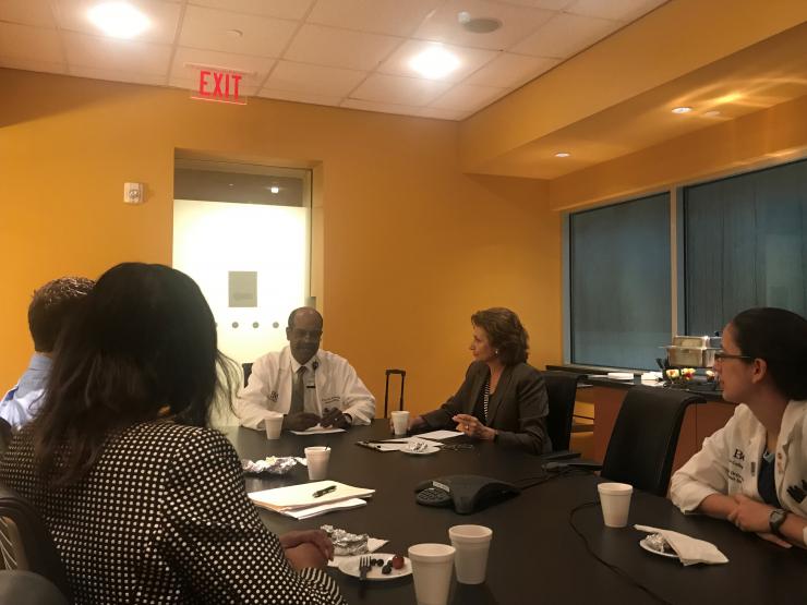 Photo of students, trainees, and faculty listening to Dr. Fred Sutton, Jr. at the September 2017 Tacos with Teachers.