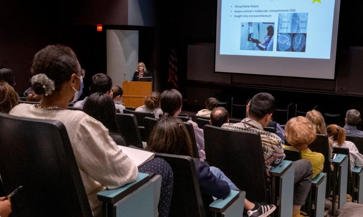Scientific meeting in the CNRC auditorium